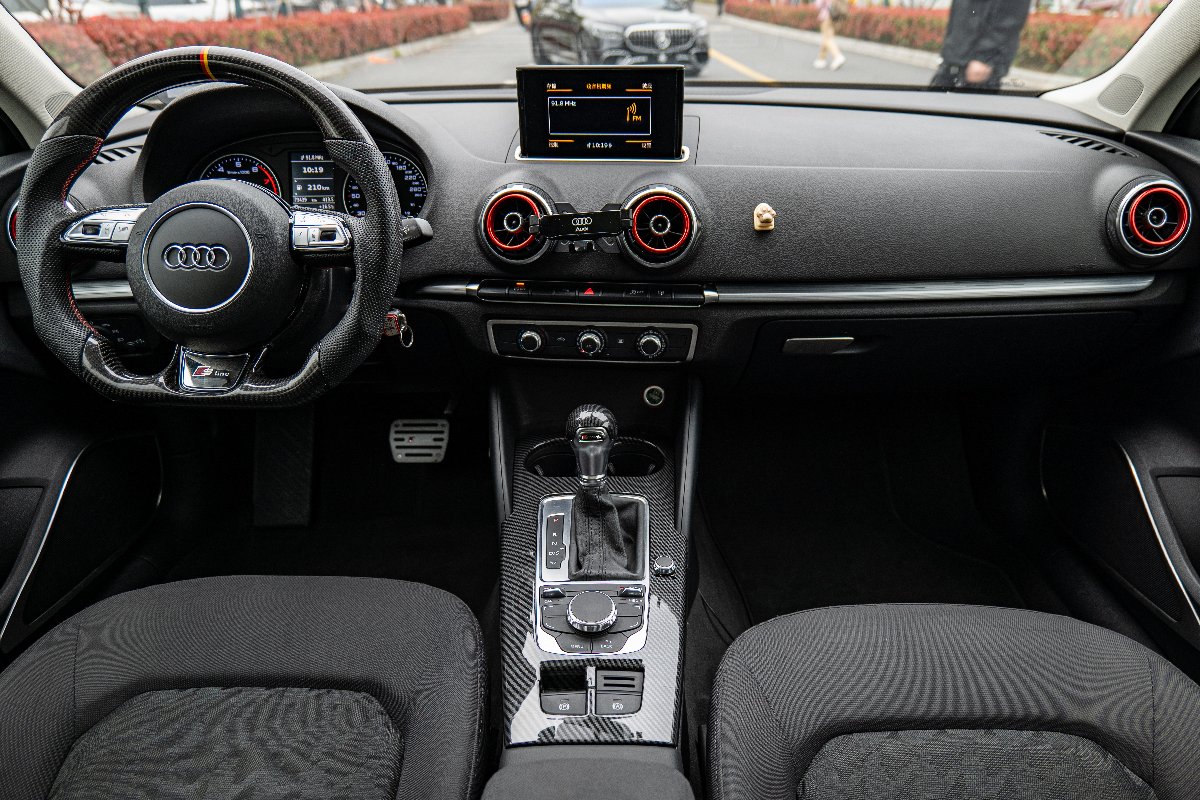 Audi A3 2016 immagine di auto #4