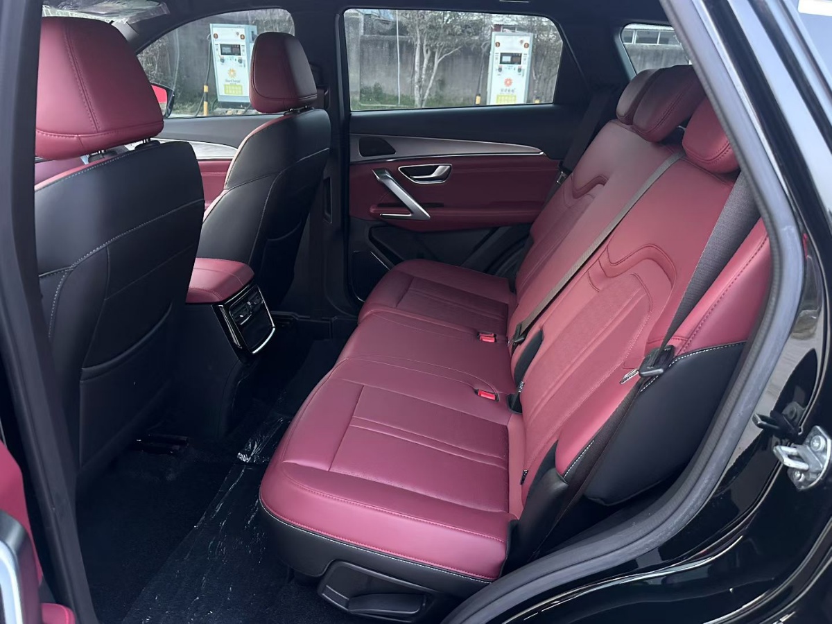 Jetour X70 PLUS 2025 car image #10