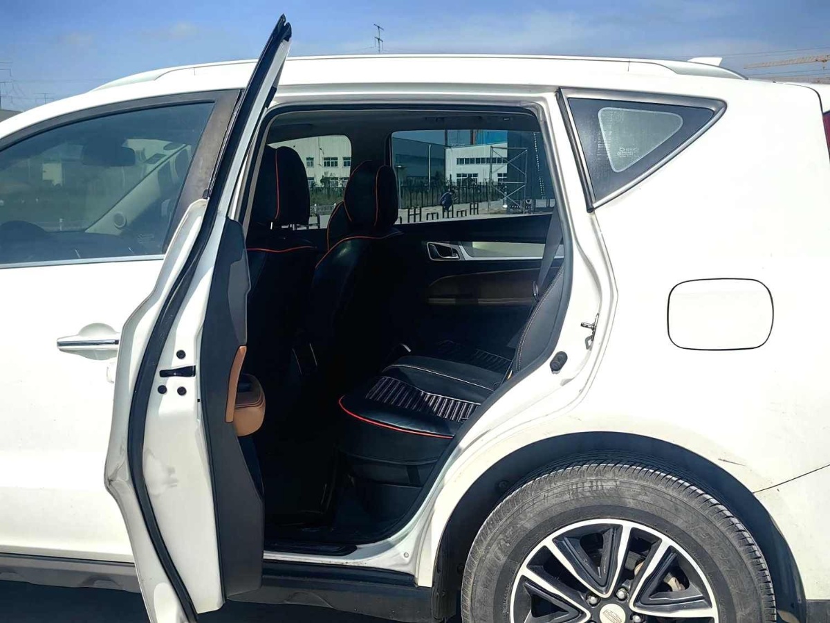 GEELY Vision X6 2019 #5 GEELY Vision X6 2019 صورة سيارة #5