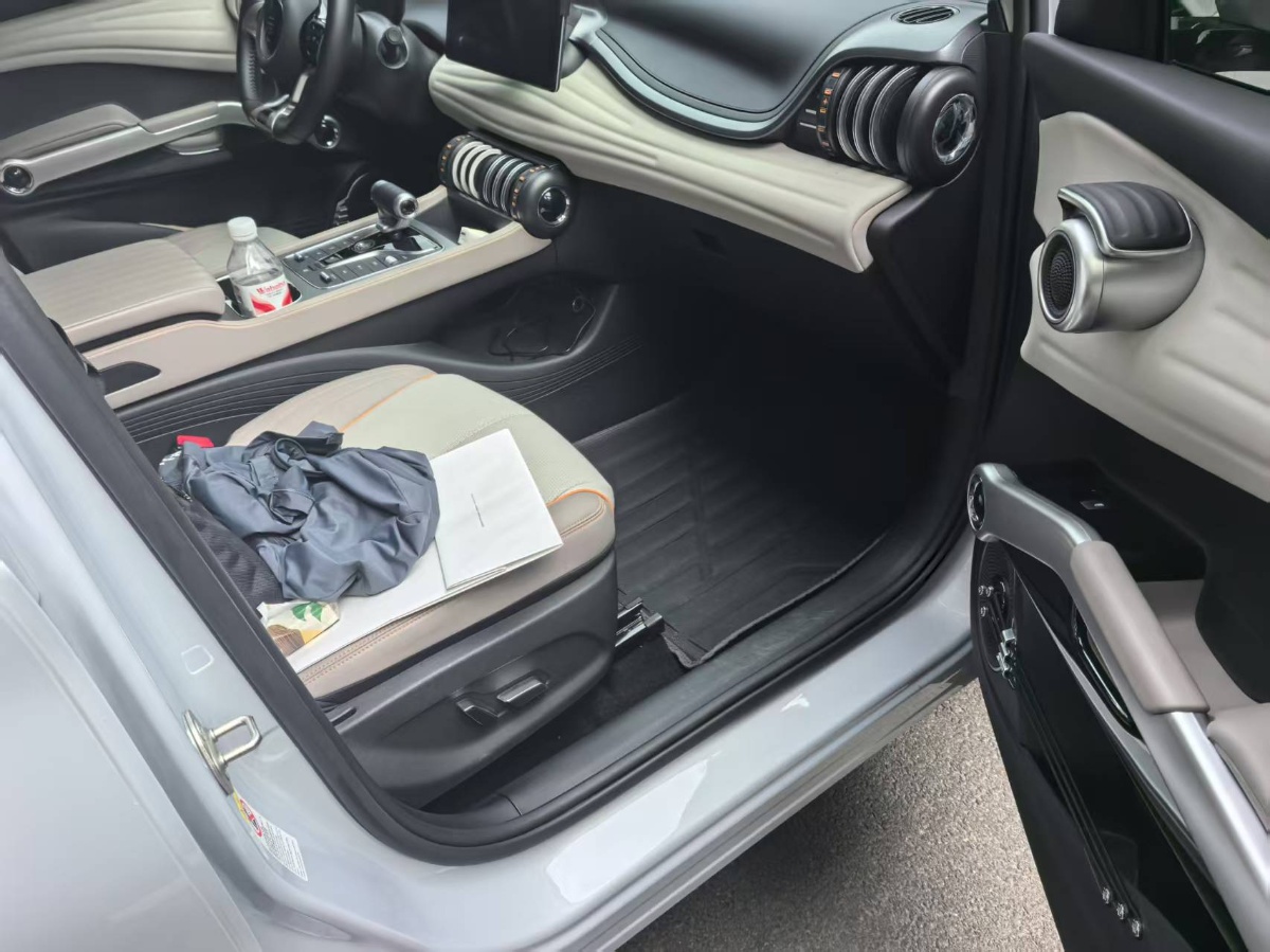 BYD Yuan Plus 2024 immagine di auto #7