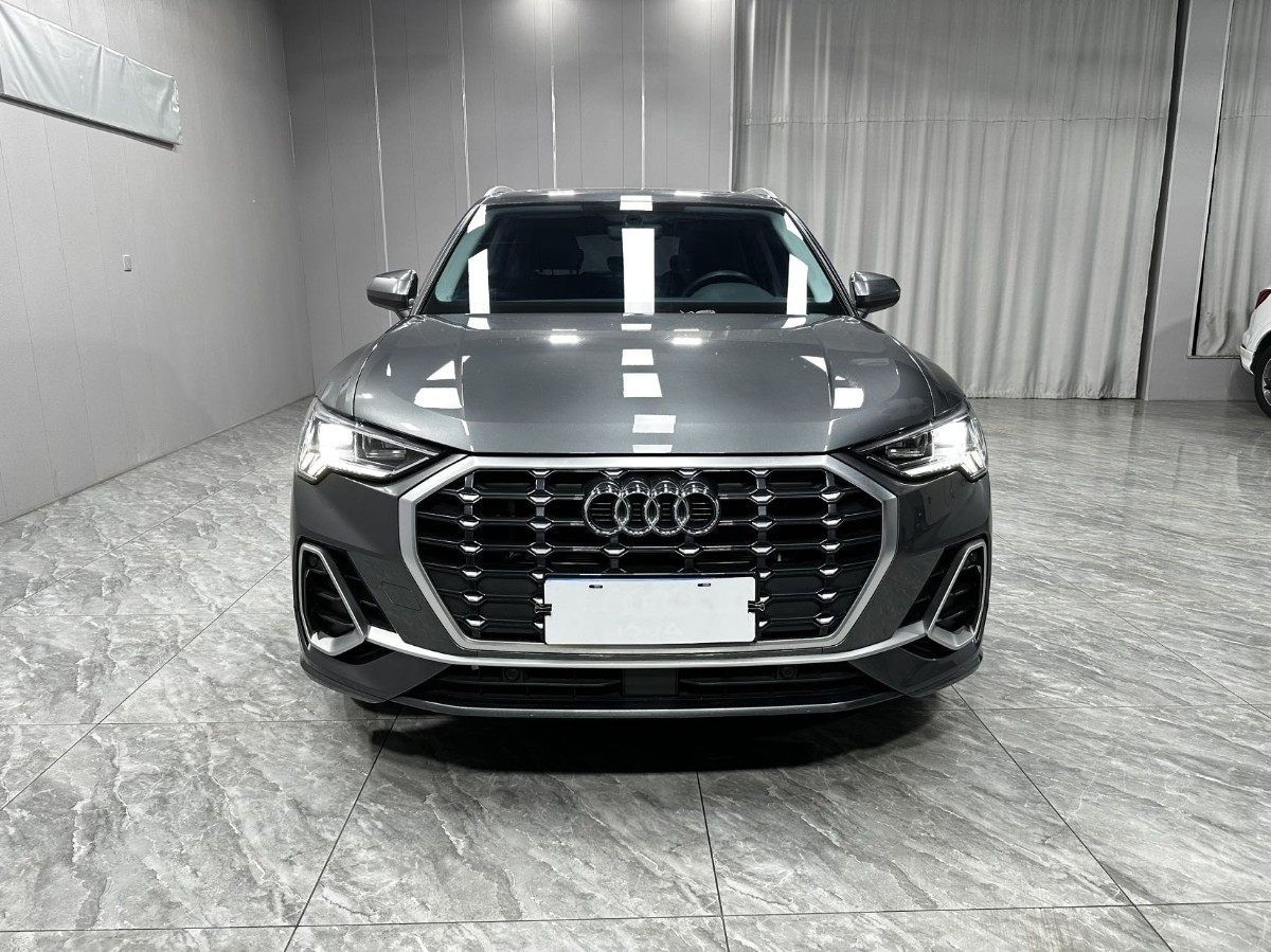 Audi Q3 2022 #2 Audi Q3 2022 car image #2