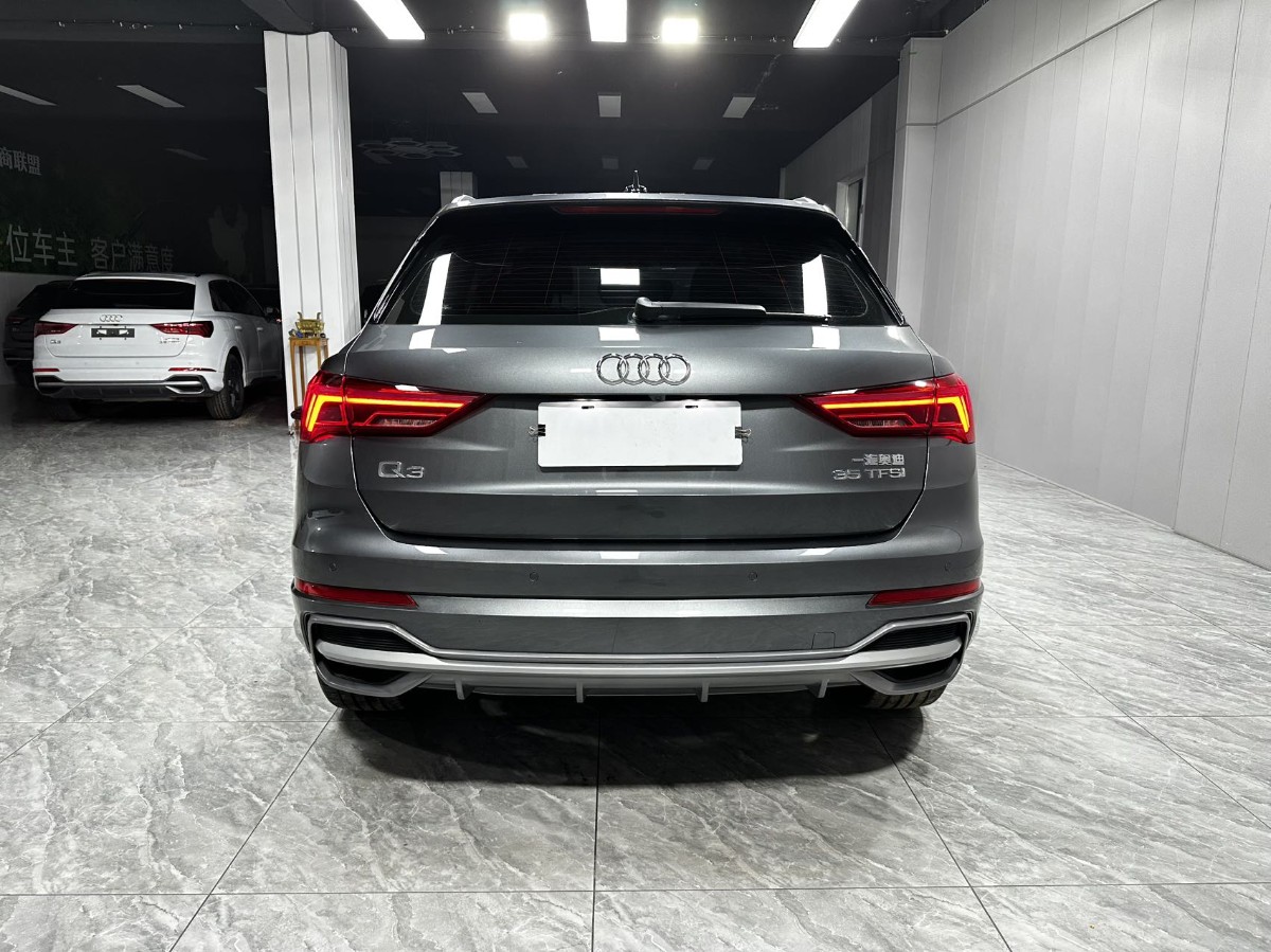 Audi Q3 2022 #8 Audi Q3 2022 car image #8