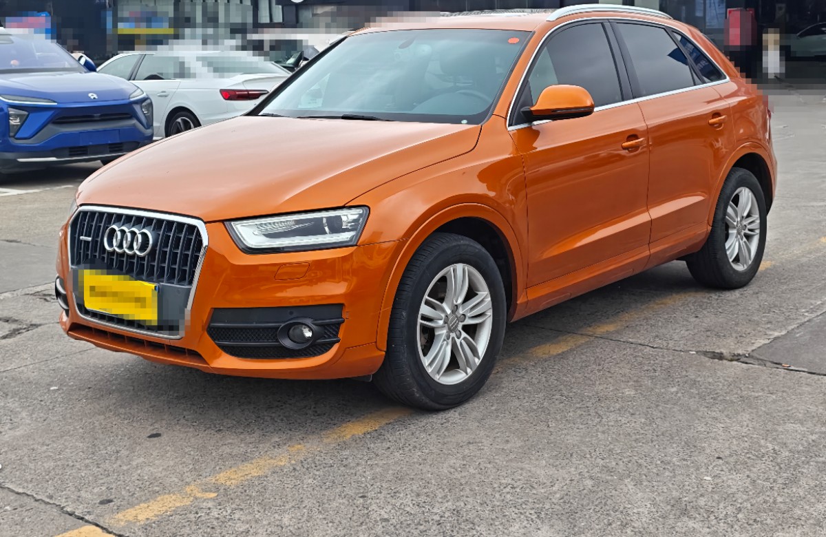 Audi Q3 2016 Audi Q3 2016 immagine di auto