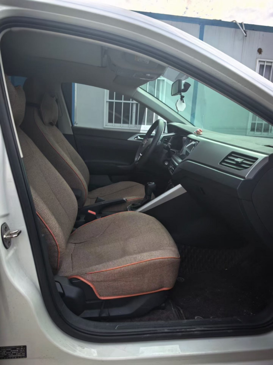 Volkswagen Polo 2023 immagine di auto #5