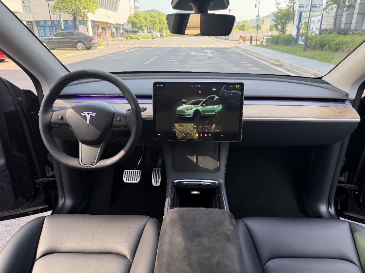 Tesla Model Y 2022 #7 Tesla Model Y 2022 car image #7