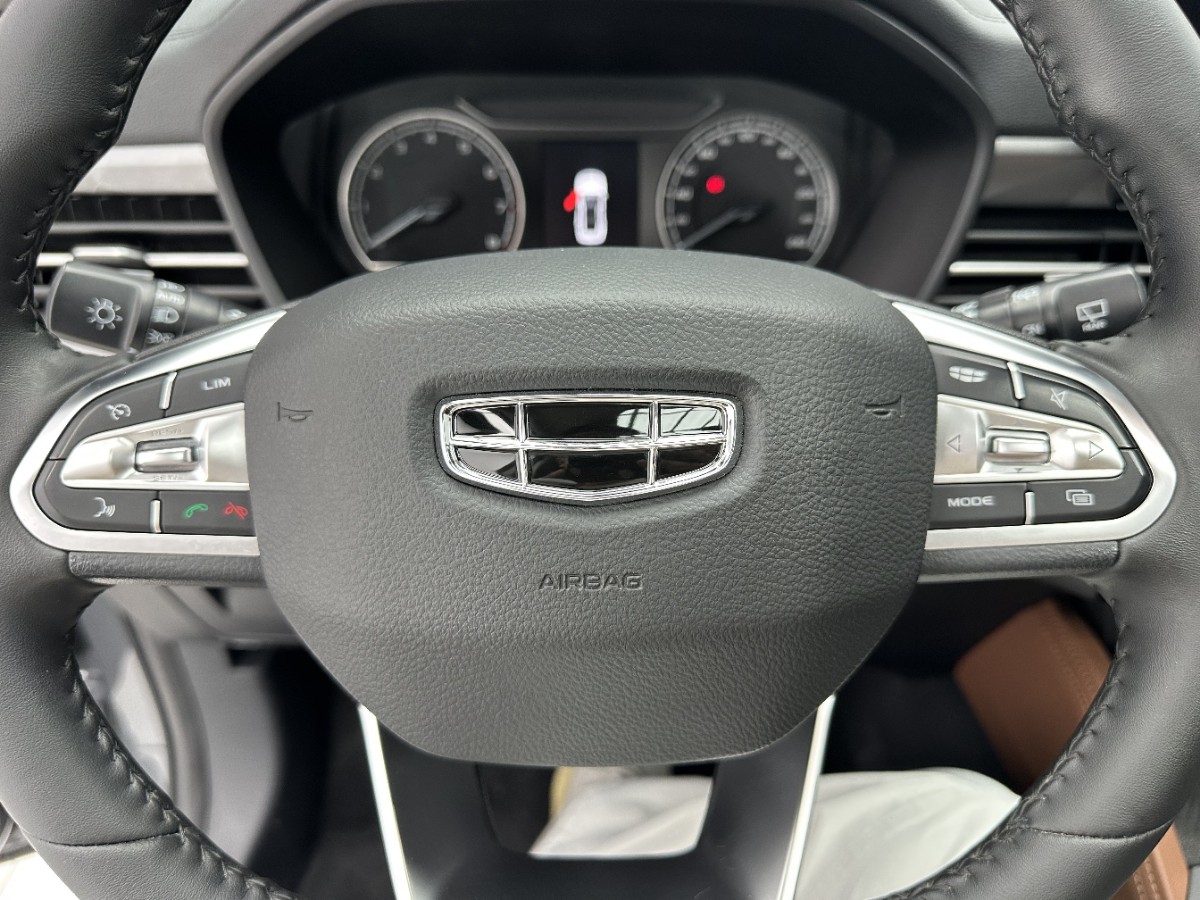 GEELY Vision X6 2023 #13 GEELY Vision X6 2023 car image #13