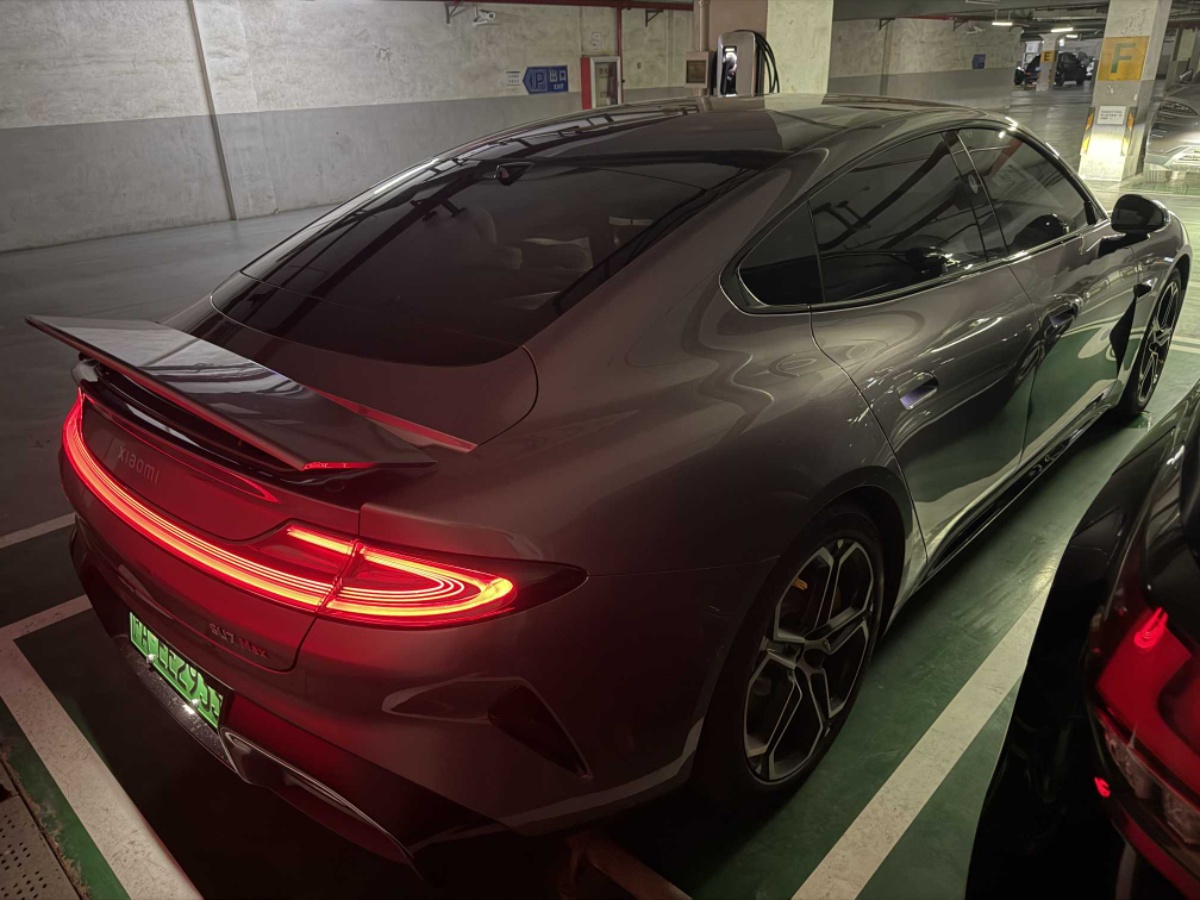 MI SU7 2024 car image #4