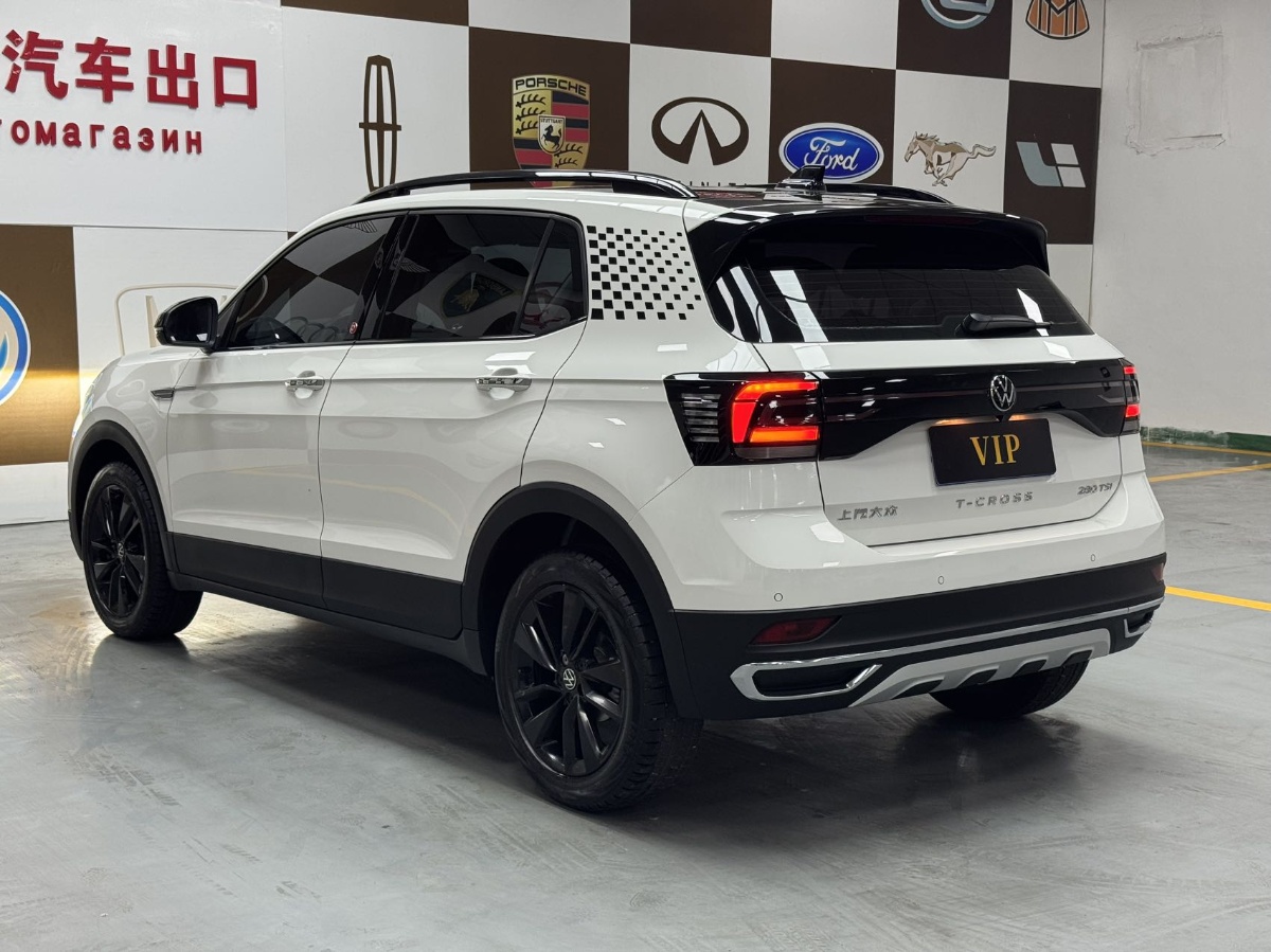 Volkswagen T-Cross 2022 car image #4