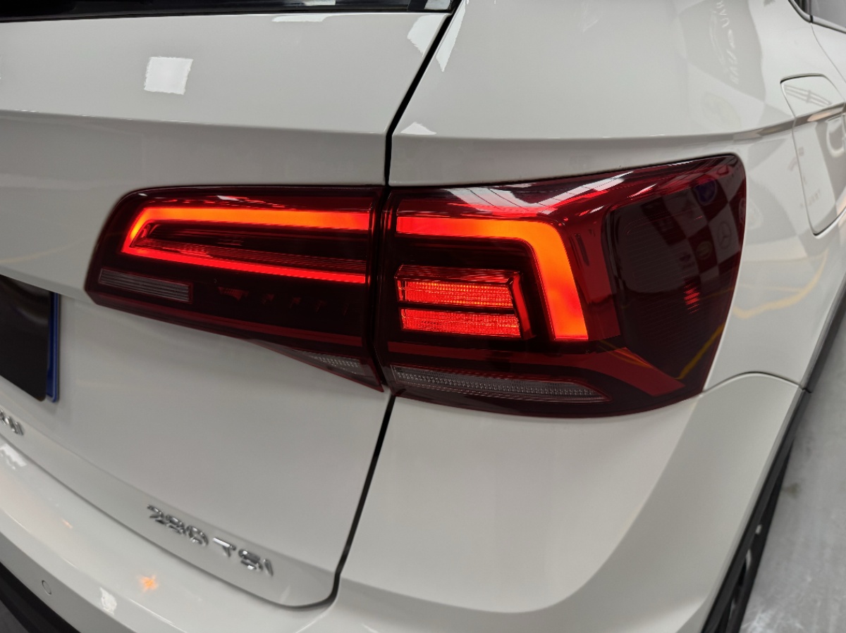 Volkswagen Tharu 2022 car image #21