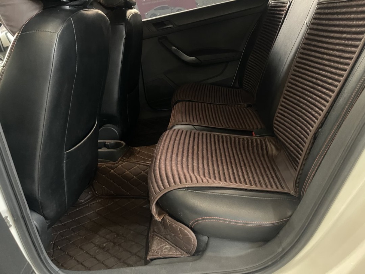 Volkswagen Santana 2017 car image #8