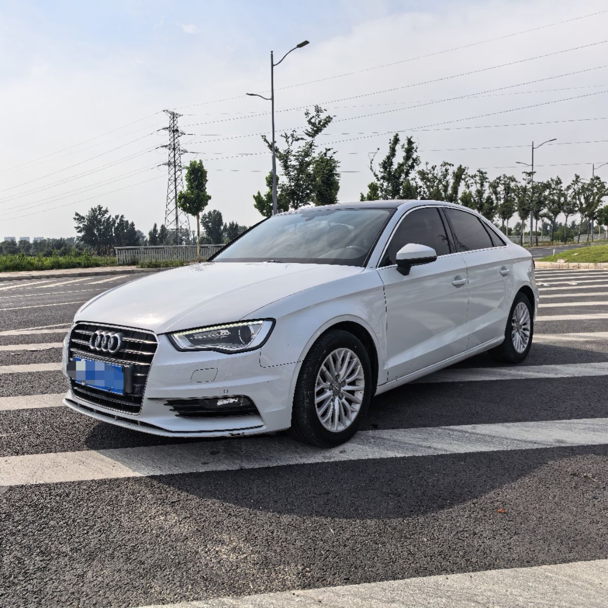 Audi A3 2017 car image 