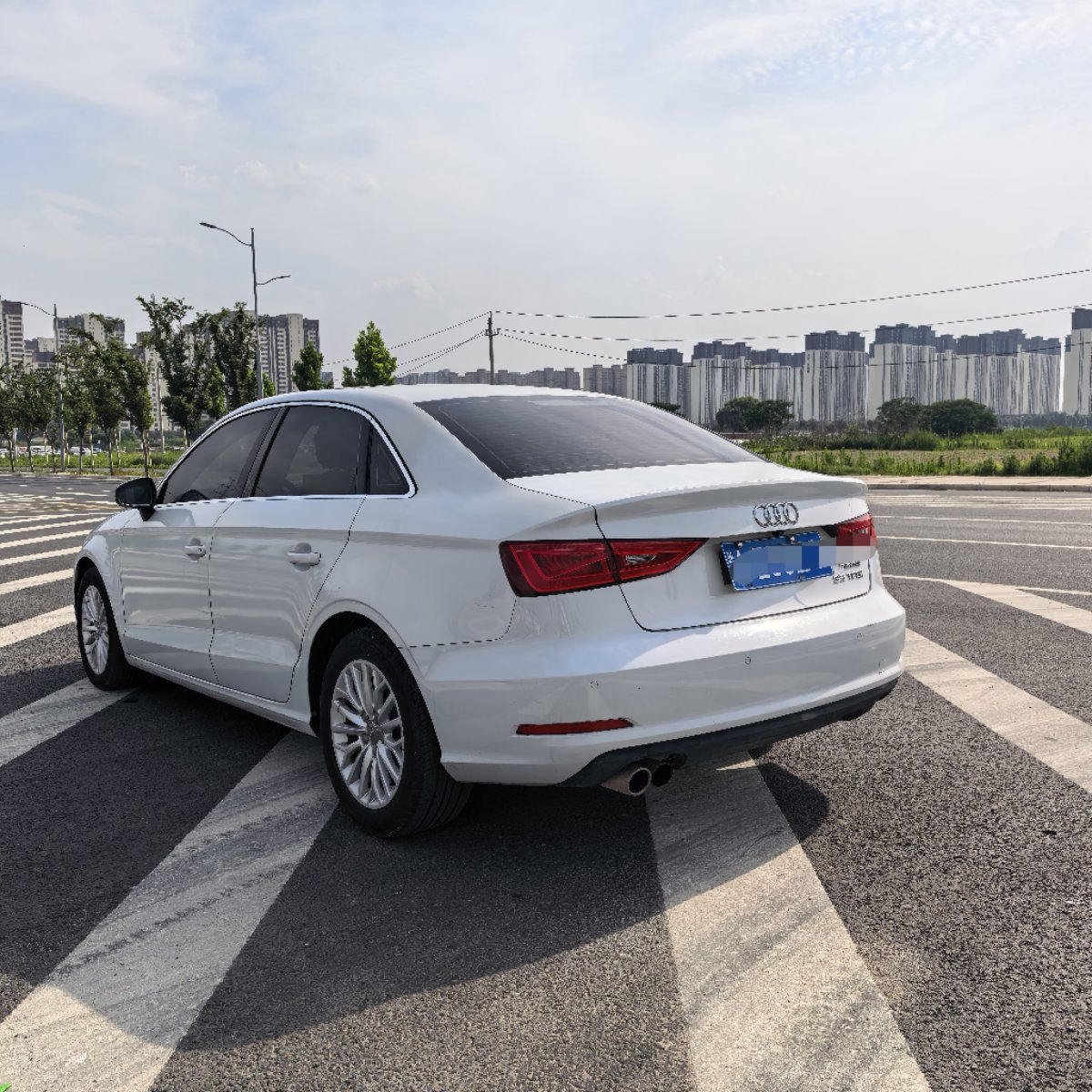Audi A3 2017 car image #9