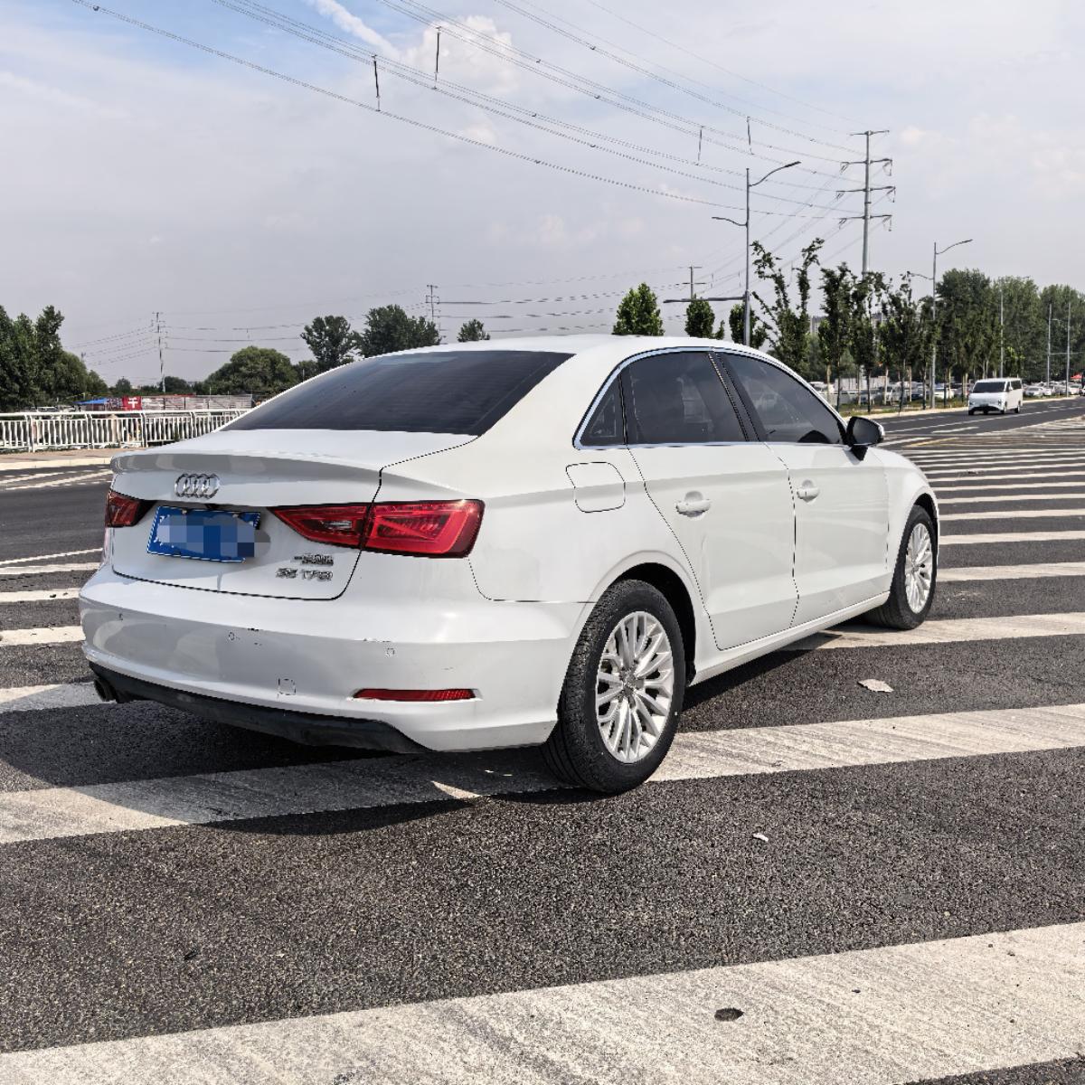 Audi A3 2017 car image #7