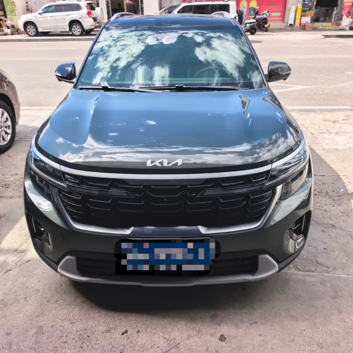 Kia Seltos 2024 #2 Kia Seltos 2024 car image #2