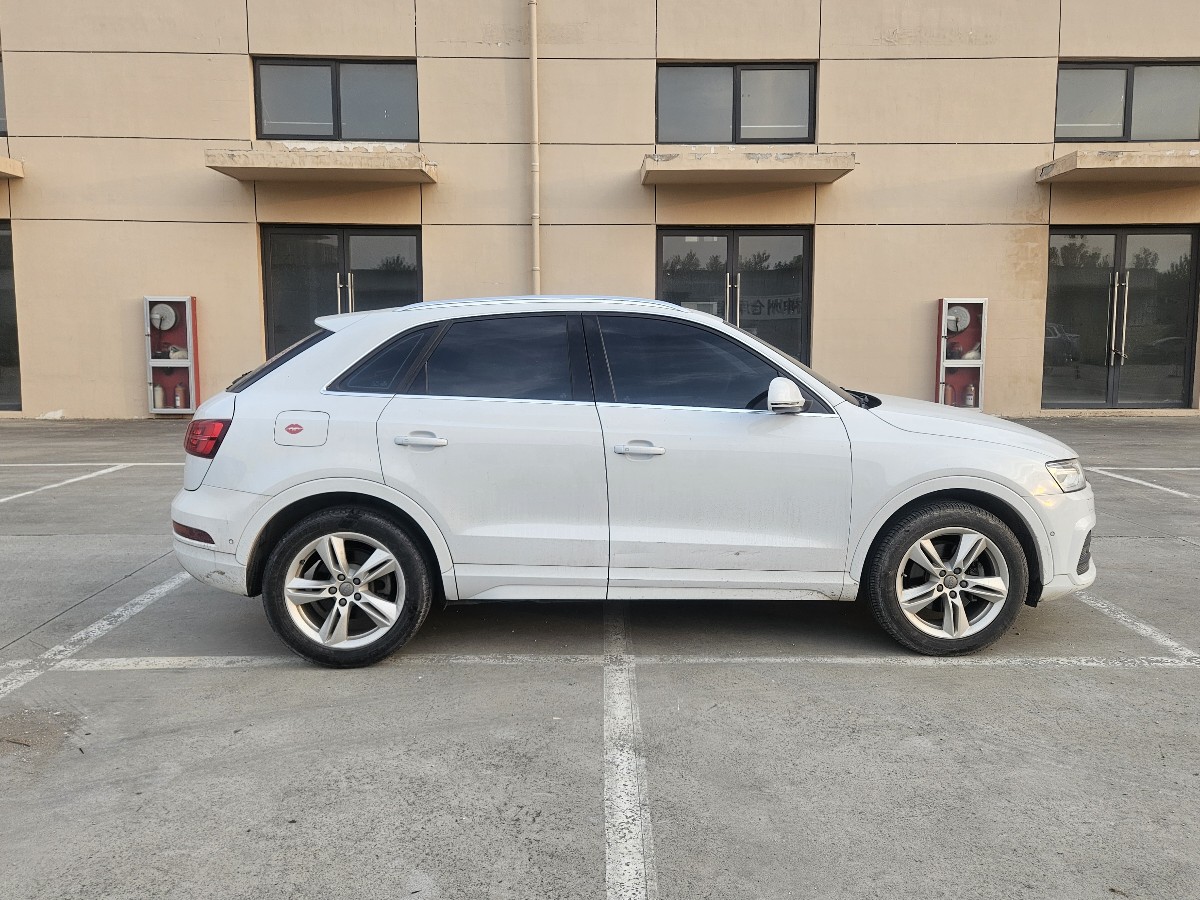 Audi Q3 2016 #4 Audi Q3 2016 car image #4