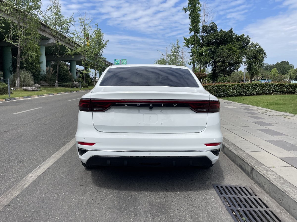 GEELY Emgrand 2025 #4 GEELY Emgrand 2025 car image #4