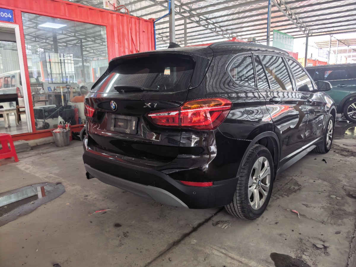 BMW X1 2017 #10 BMW X1 2017 car image #10