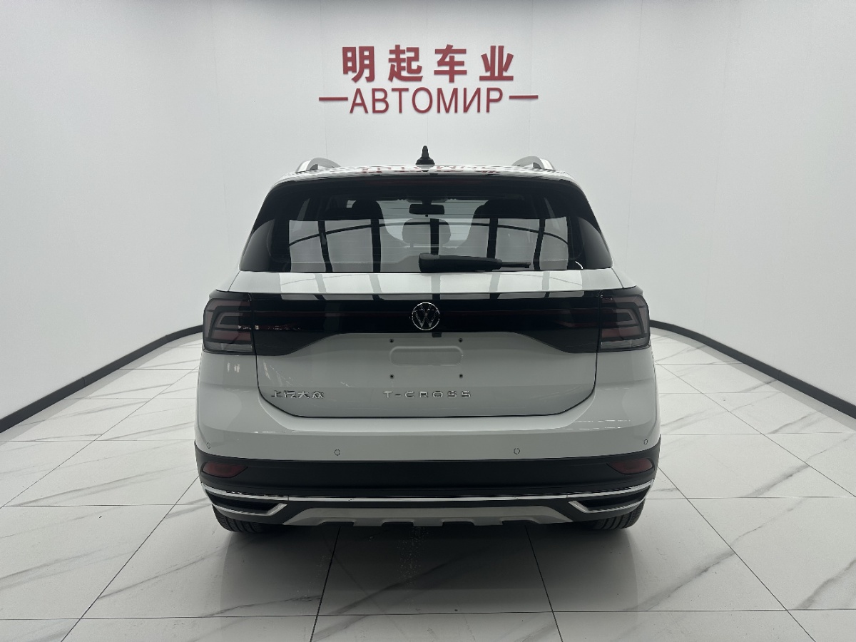 Volkswagen T-Cross 2023 car image #10