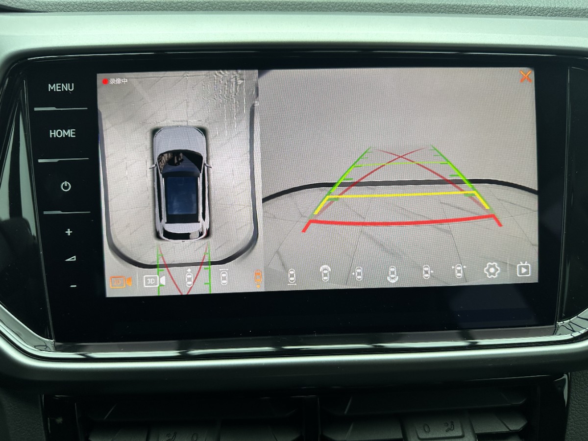 Volkswagen T-Cross 2023 car image #15