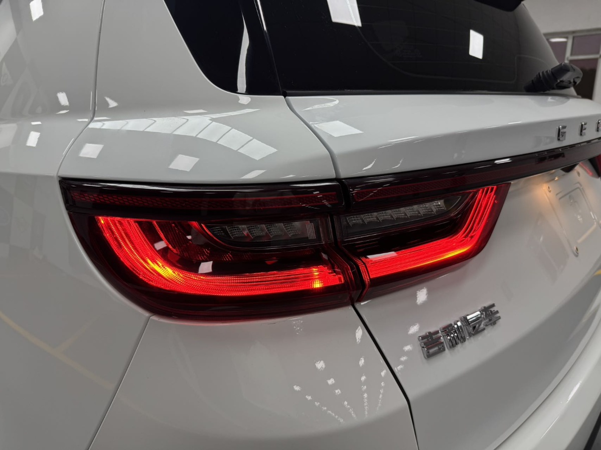 GEELY Vision X6 2023 car image #21