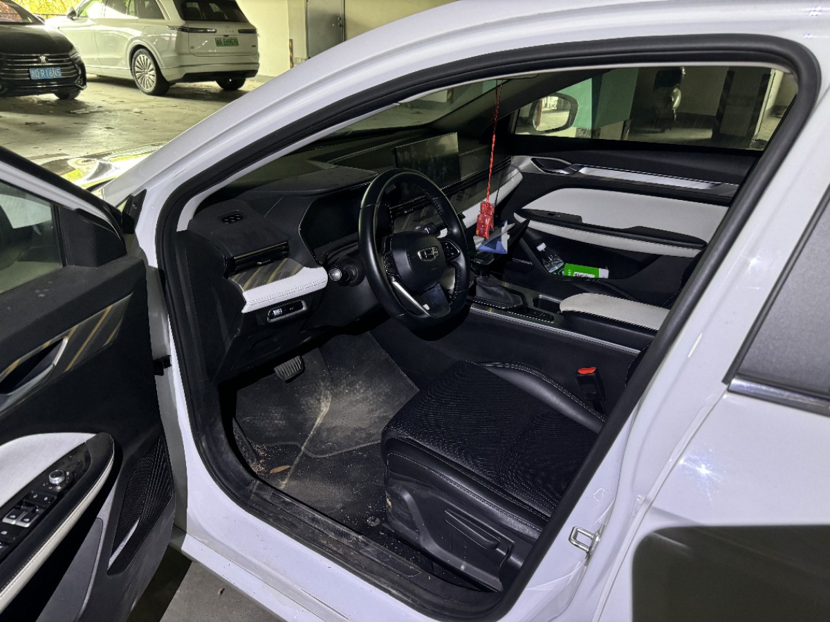 GEELY Emgrand L 2022 car image #2