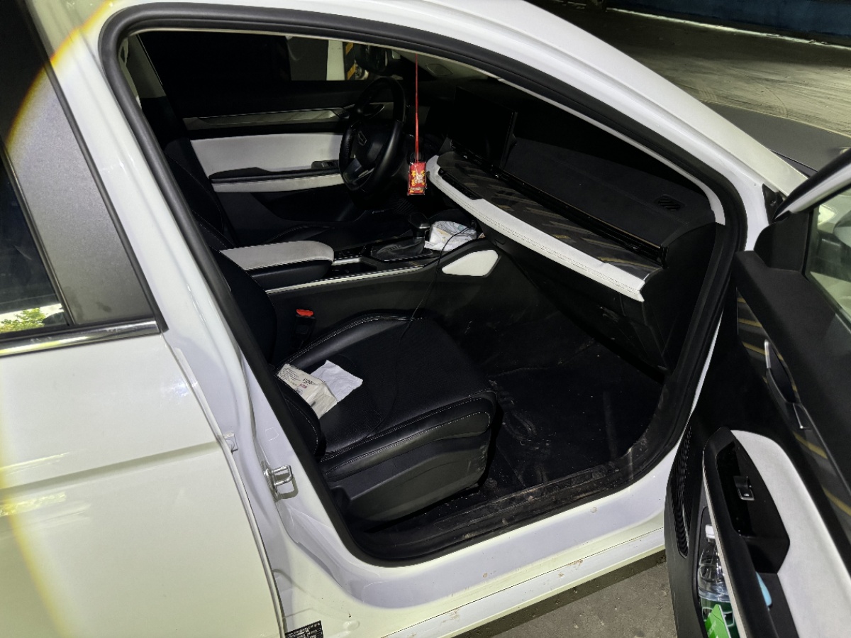 GEELY Emgrand L 2022 car image #5