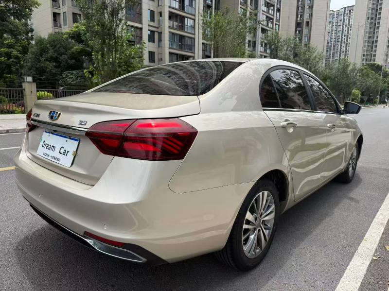 GEELY Emgrand 2018 car image #6