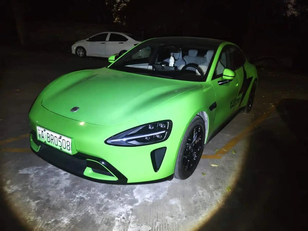 MI SU7 2025 car image 