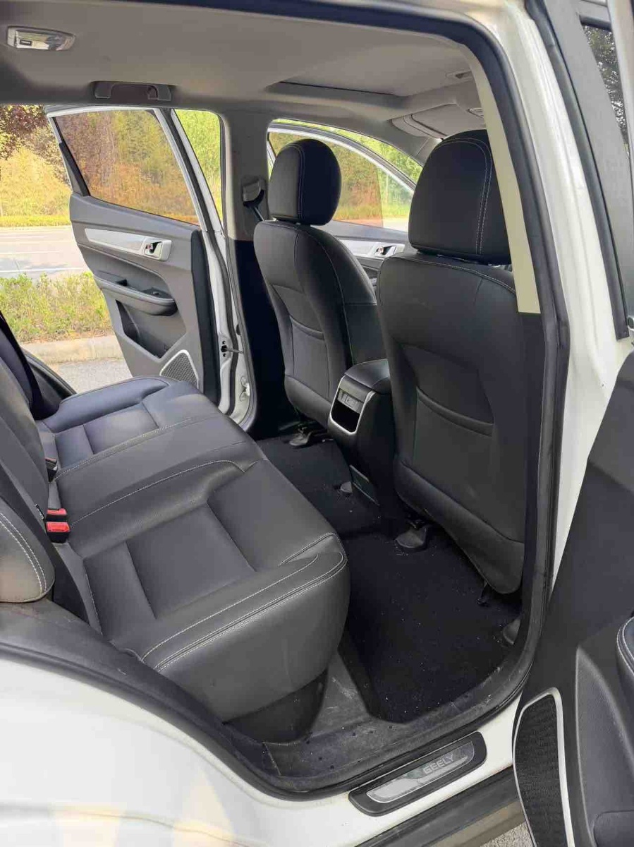 GEELY Vision X6 2018 car image #6