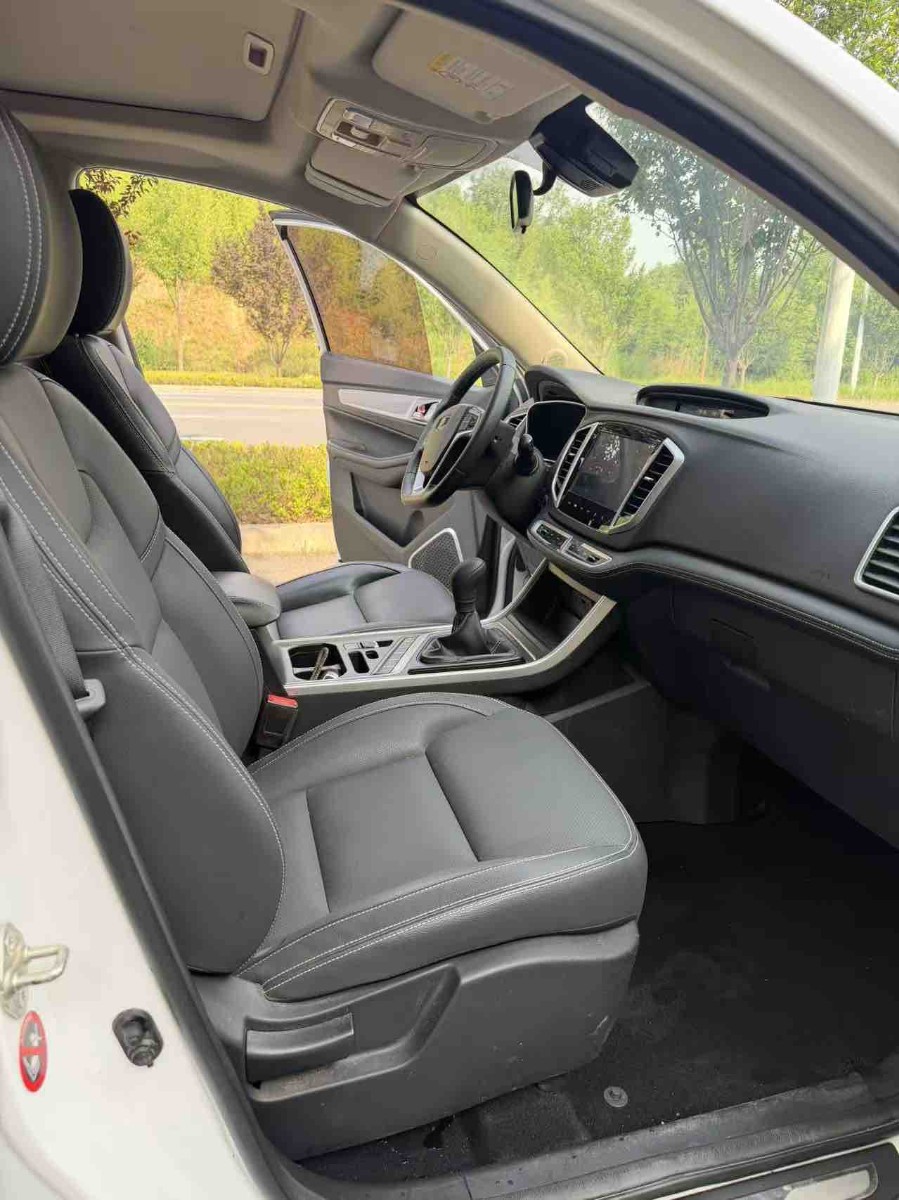GEELY Vision X6 2018 car image #4