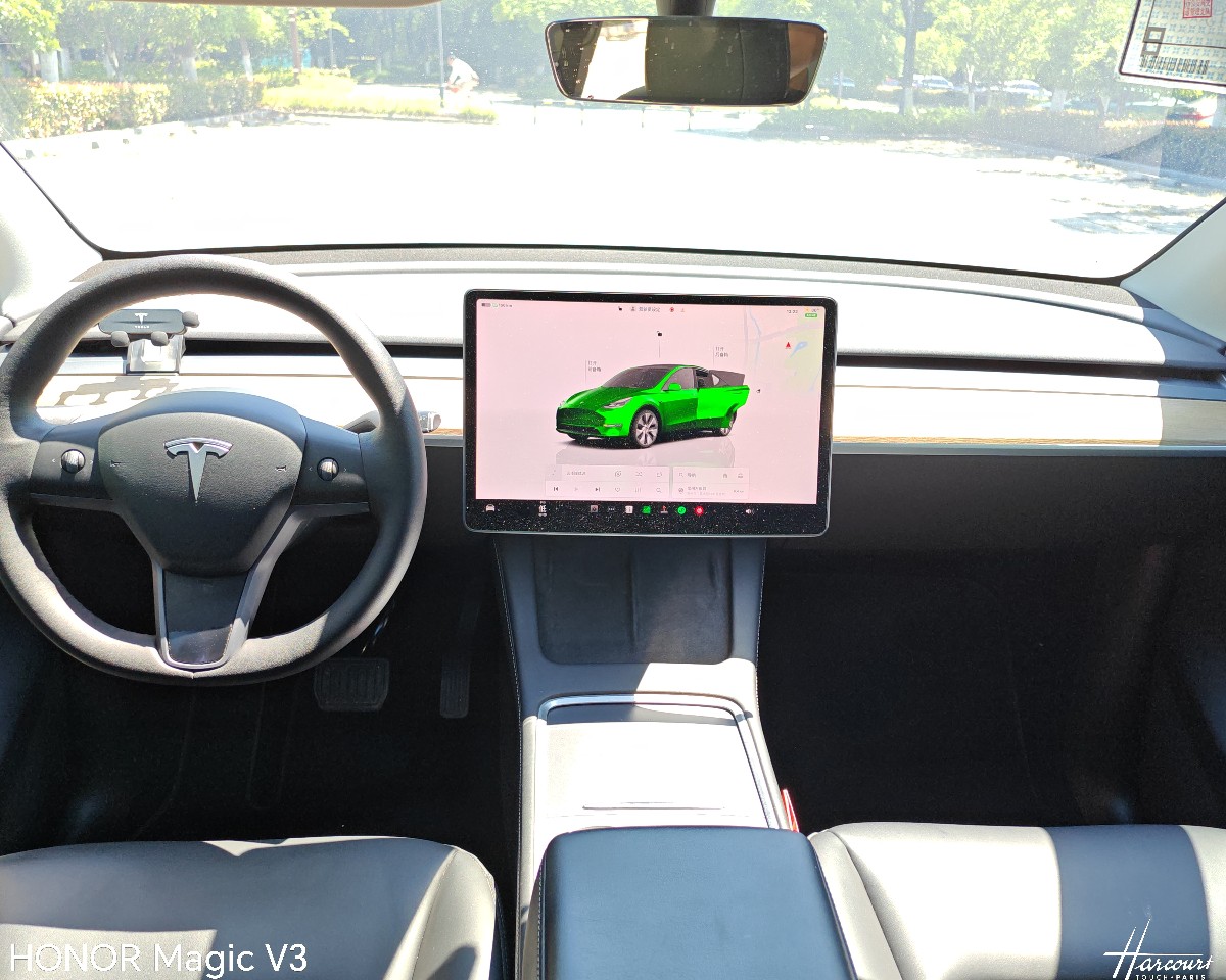 Tesla Model Y 2022 #6 Tesla Model Y 2022 car image #6