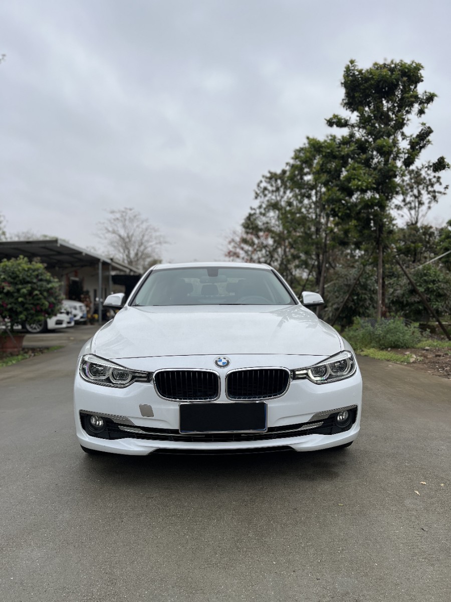BMW 3 Series 2016 #2 BMW 3 Series 2016 car image #2