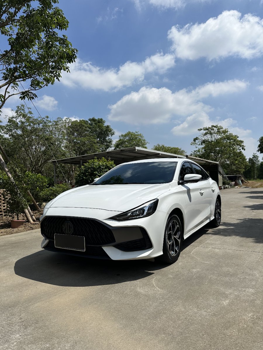 MG 5 2023 MG 5 2023 car image