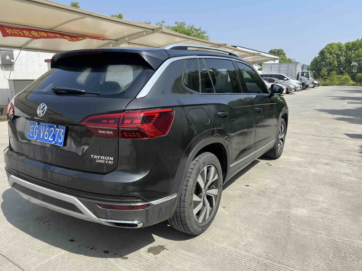 Volkswagen Tayron 2020 #6 Volkswagen Tayron 2020 صورة سيارة #6