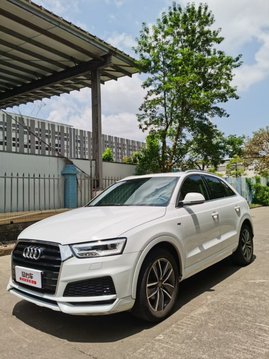 Audi Q3 2019 car image 