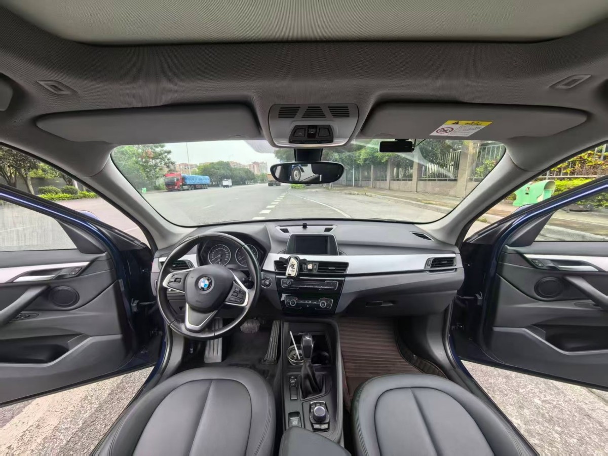 BMW X1 2017 #5 BMW X1 2017 car image #5