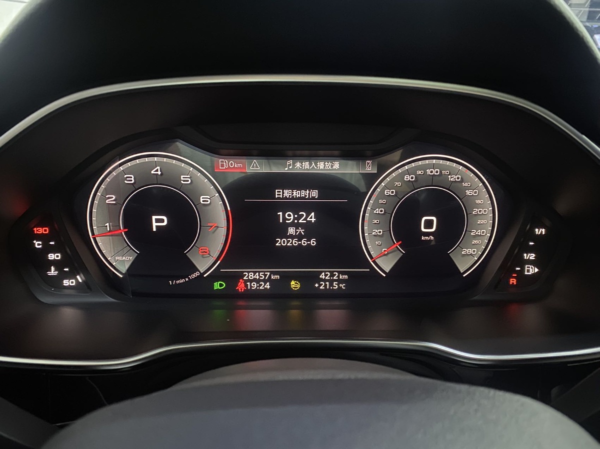 Audi Q3 2022 car image #15