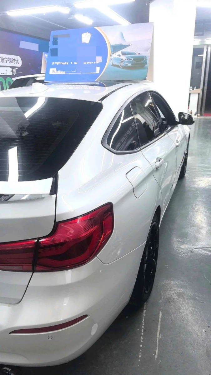 BMW 3 Series GT 2019 car image #5