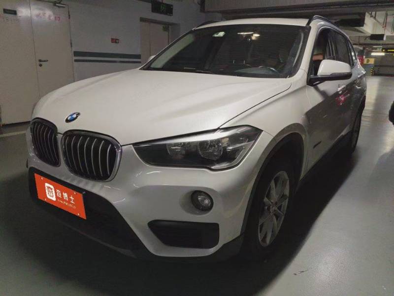 BMW X1 2017 BMW X1 2017 car image