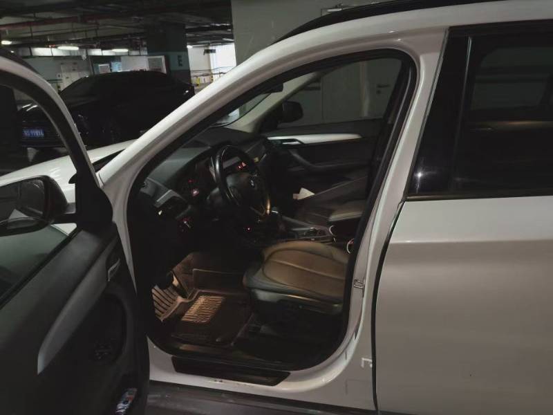 BMW X1 2017 #3 BMW X1 2017 car image #3