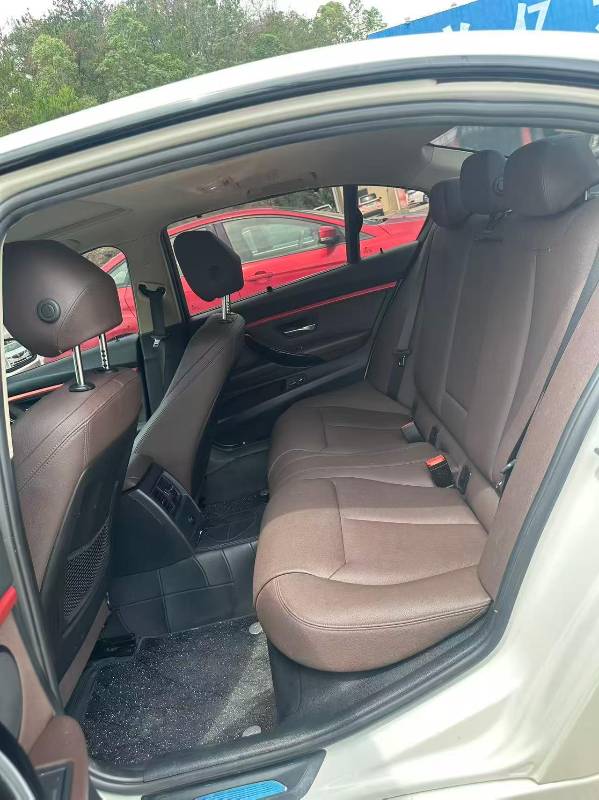 BMW 3 Series 2017 #4 BMW 3 Series 2017 car image #4