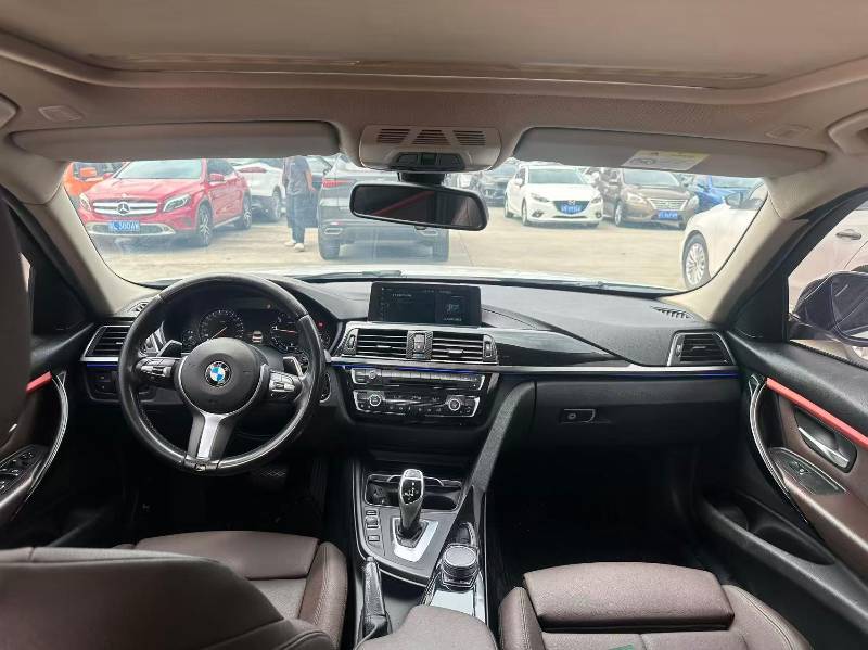 BMW 3 Series 2017 #2 BMW 3 Series 2017 car image #2