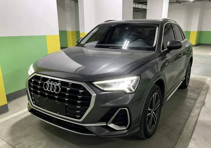Audi Q3 2023 Audi Q3 2023 car image
