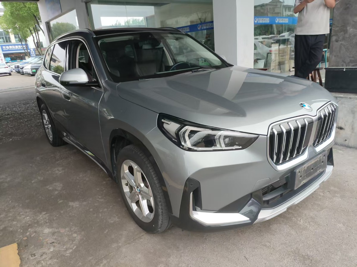 BMW X1 2023 #3 BMW X1 2023 car image #3