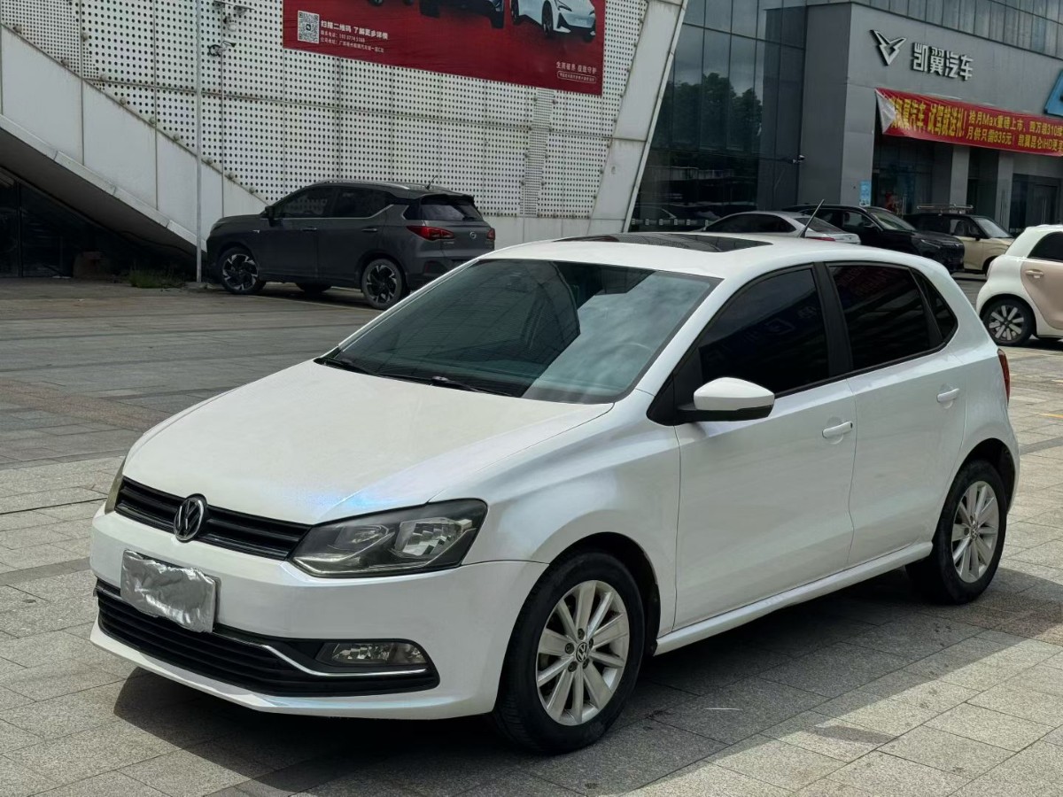 Volkswagen Polo 2017 Volkswagen Polo 2017 car image