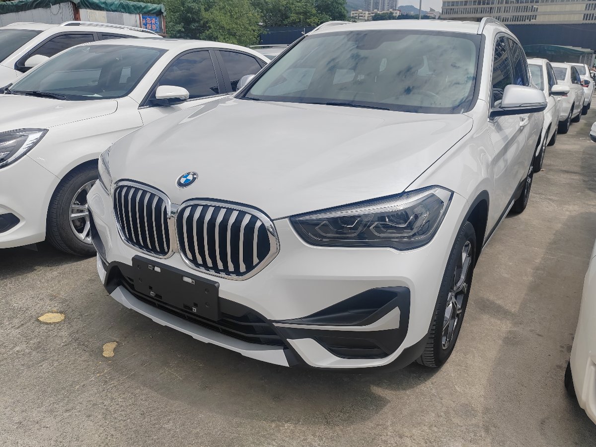 BMW X1 2022 BMW X1 2022 car image
