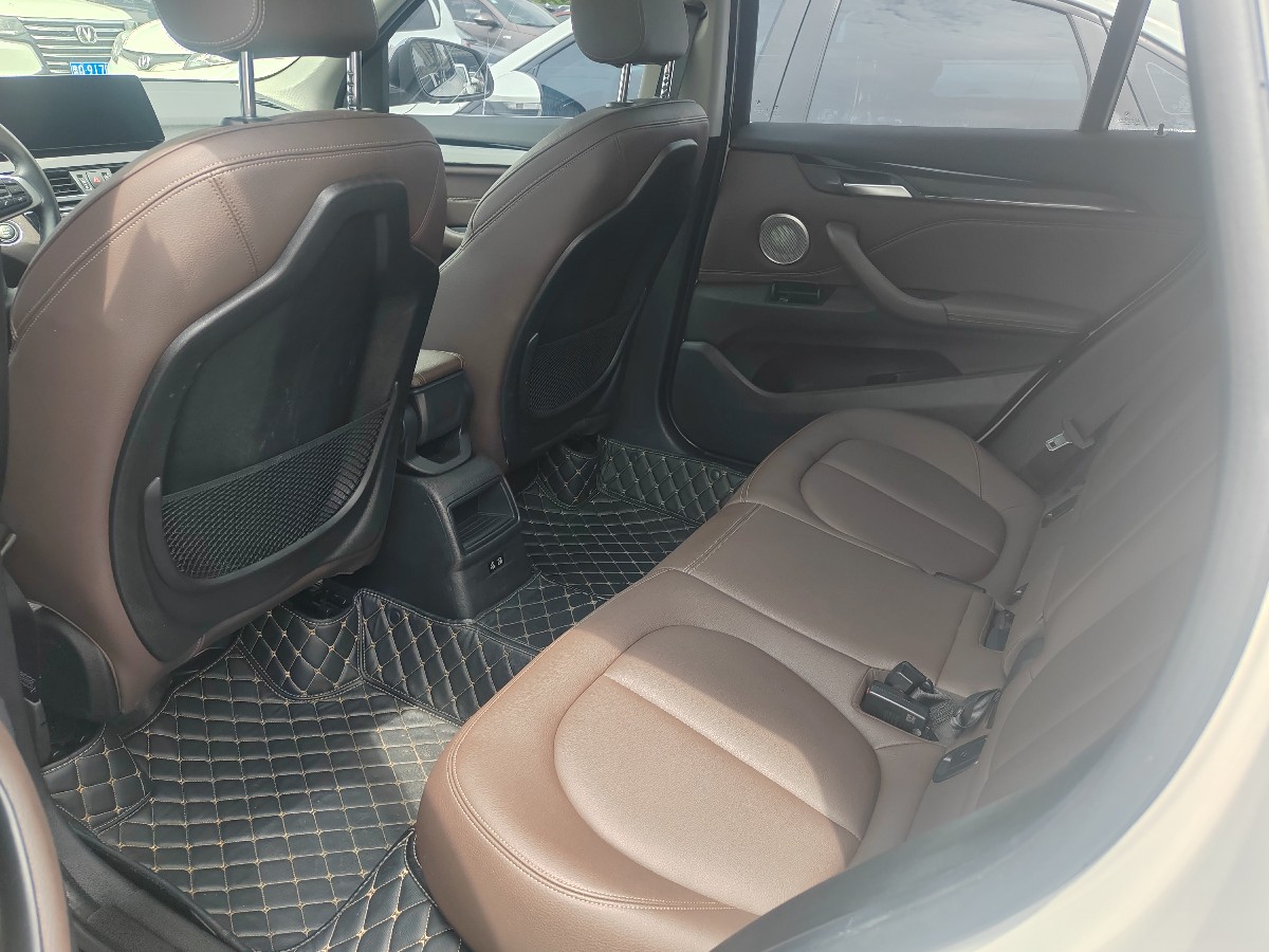 BMW X1 2022 #4 BMW X1 2022 car image #4
