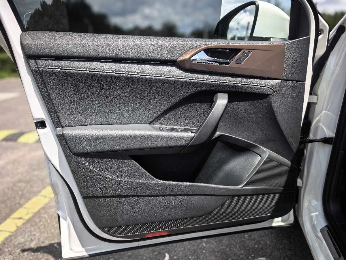 Volkswagen Tharu 2022 #8 Volkswagen Tharu 2022 car image #8