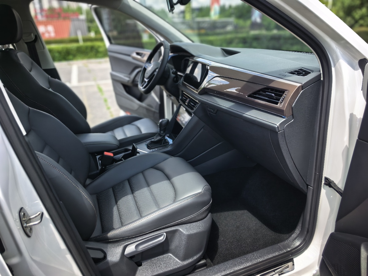 Volkswagen Tharu 2022 #13 Volkswagen Tharu 2022 car image #13