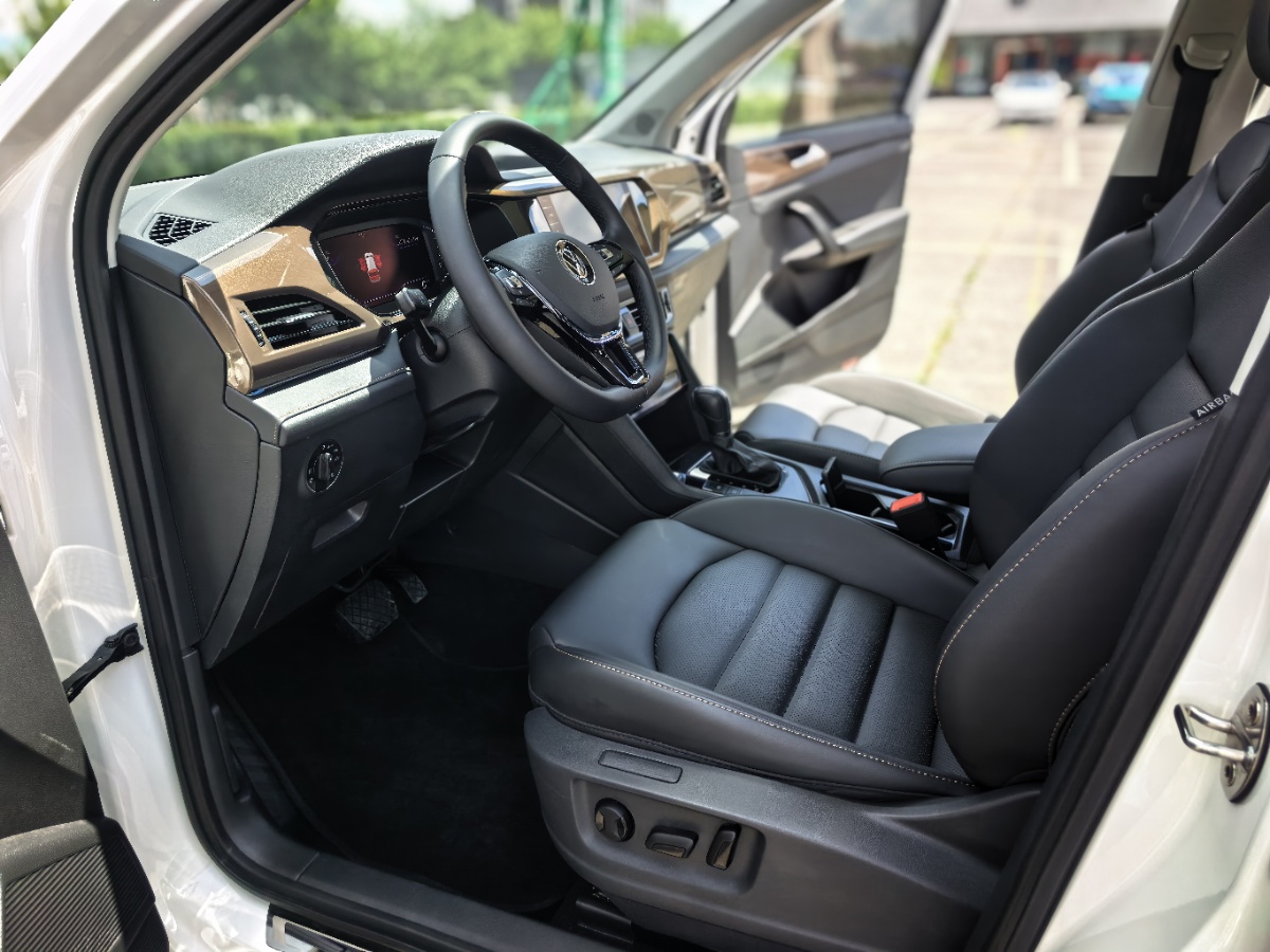 Volkswagen Tharu 2022 #21 Volkswagen Tharu 2022 car image #21